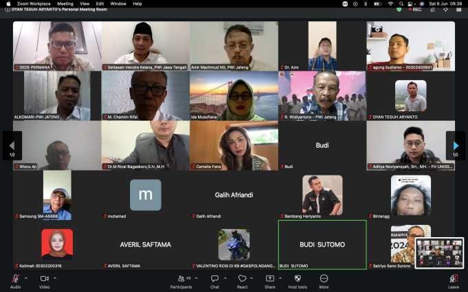 A Decade of PWI Central Java Journalism School with FH Unissula: Preparing Media-Literate Graduates