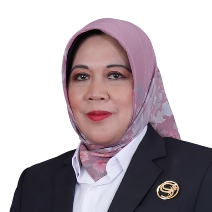 Dr. Lathifah Hanim, S.H., M.Hum., M.Kn.